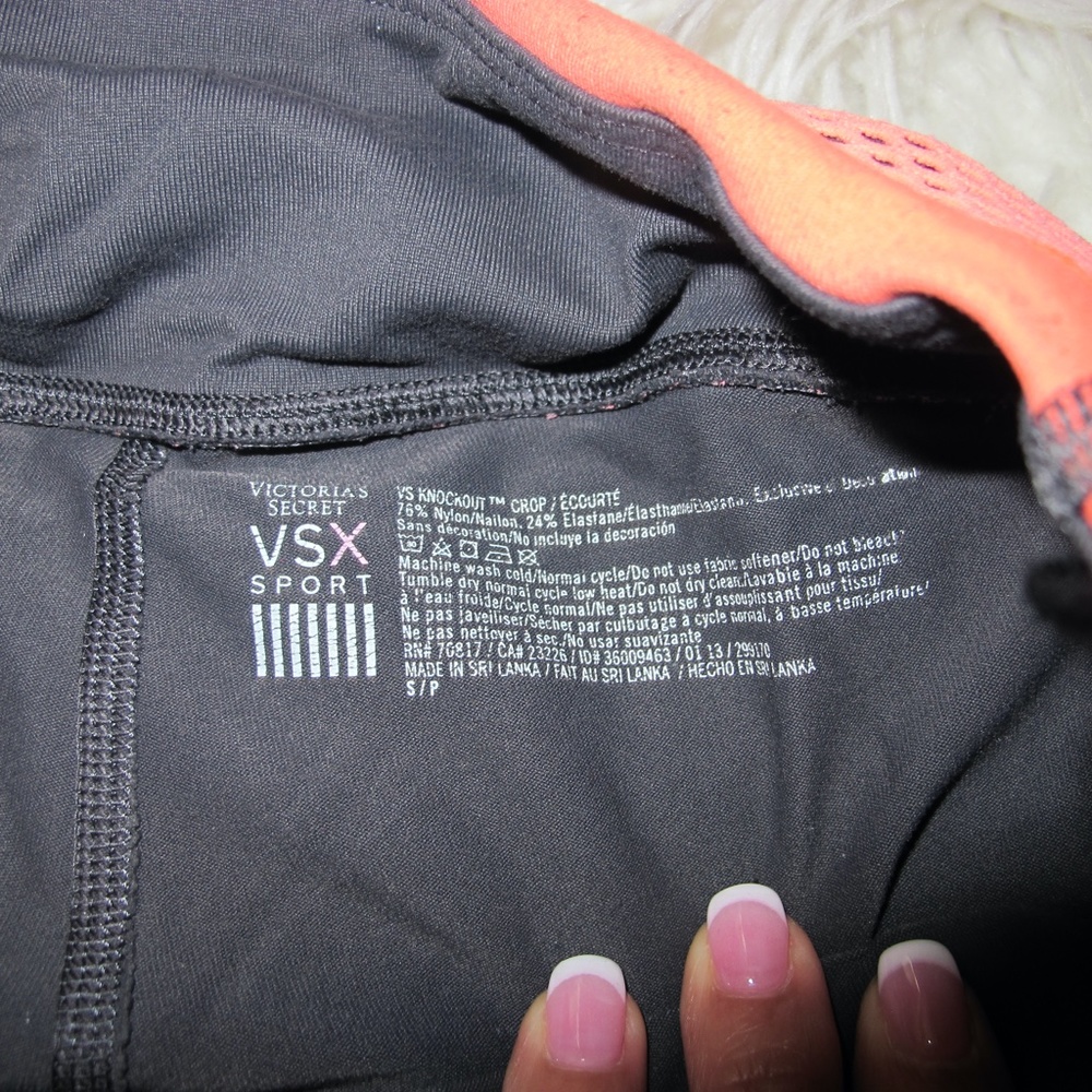 Victoria's Secret VSX Women's Sports Cropped Leggings Size Small grey GUC - Picture 4 of 4